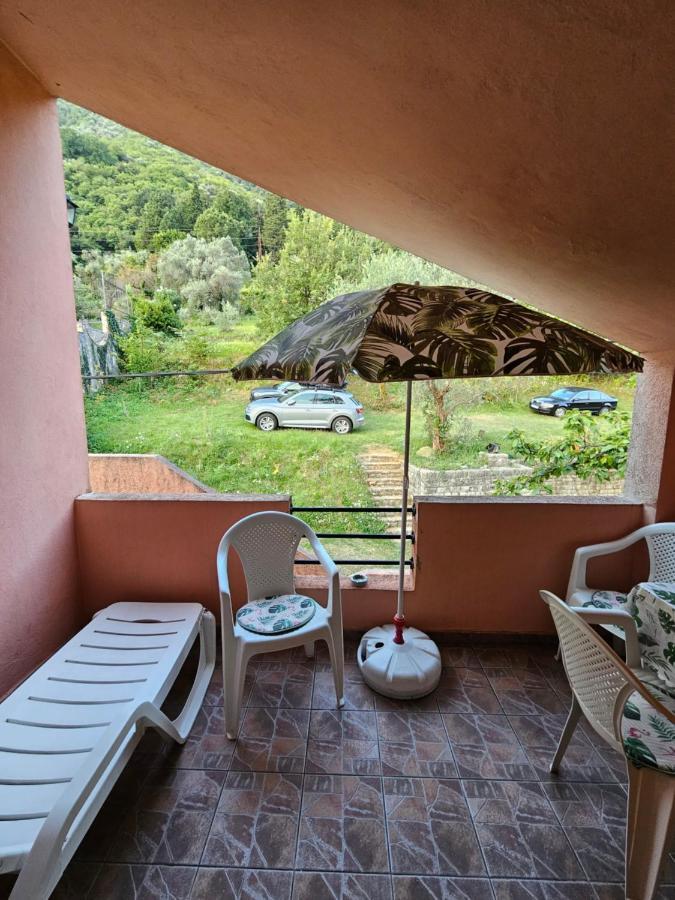 Apartmani Markovic Котор Екстер'єр фото